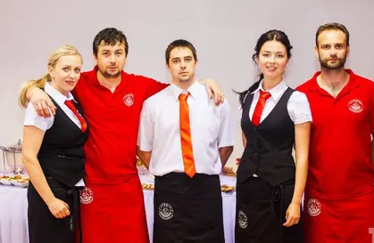 Náš tím Catering Jakubašek pri práci na akcii